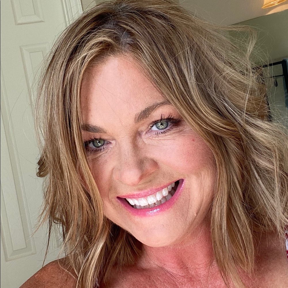 Meet your Posher, Tonya